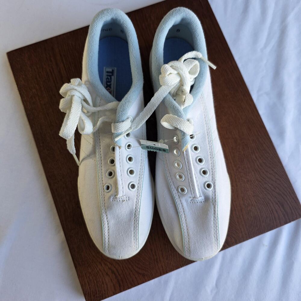 Vintage 70s–80s Trax White Canvas Sneakers Women’s 8 Pastel Blue Retro Shoes